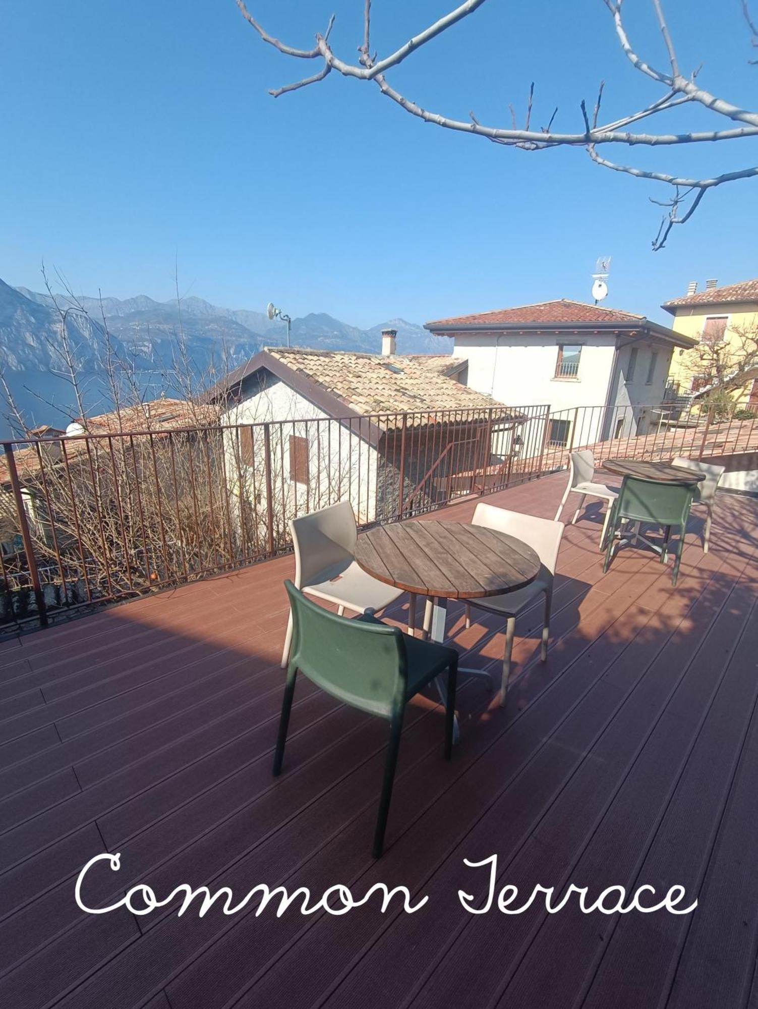Ca De L'Angelon Aparthotel Brenzone sul Garda Exterior photo